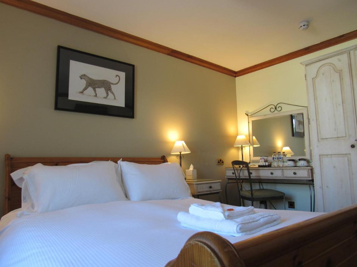 The Vestry Hotel ชิชิสเตอร์ ภายนอก รูปภาพ