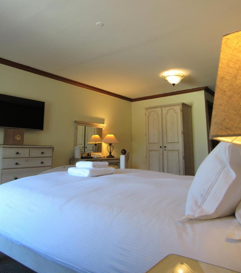 The Vestry Hotel ชิชิสเตอร์ ภายนอก รูปภาพ